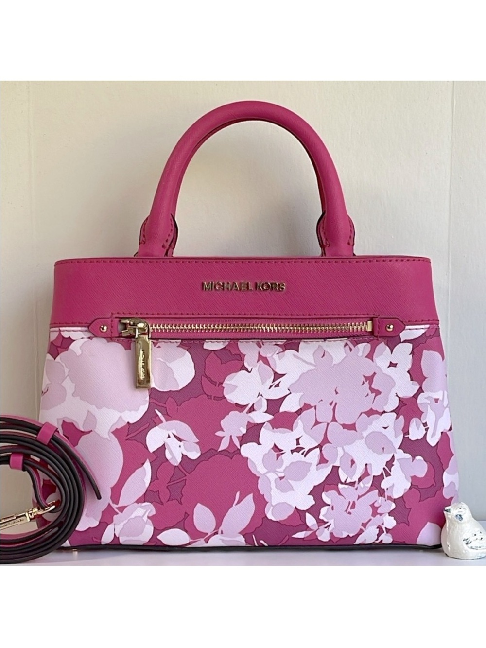 Micheal Kors Satchel Crossbody